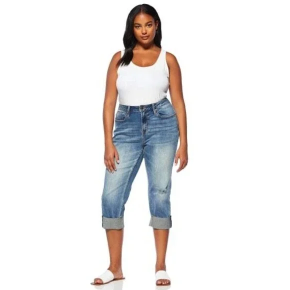 Vigoss Marley Distressed Midrise Cuffed Capri Light Wash Plus Size 22 H14763 - Picture 14 of 14